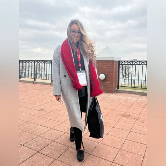 HEY IM LIVE ! 🩵🩵🩵🩵 - Picture 1 of 10